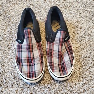 Skechers size 6y
